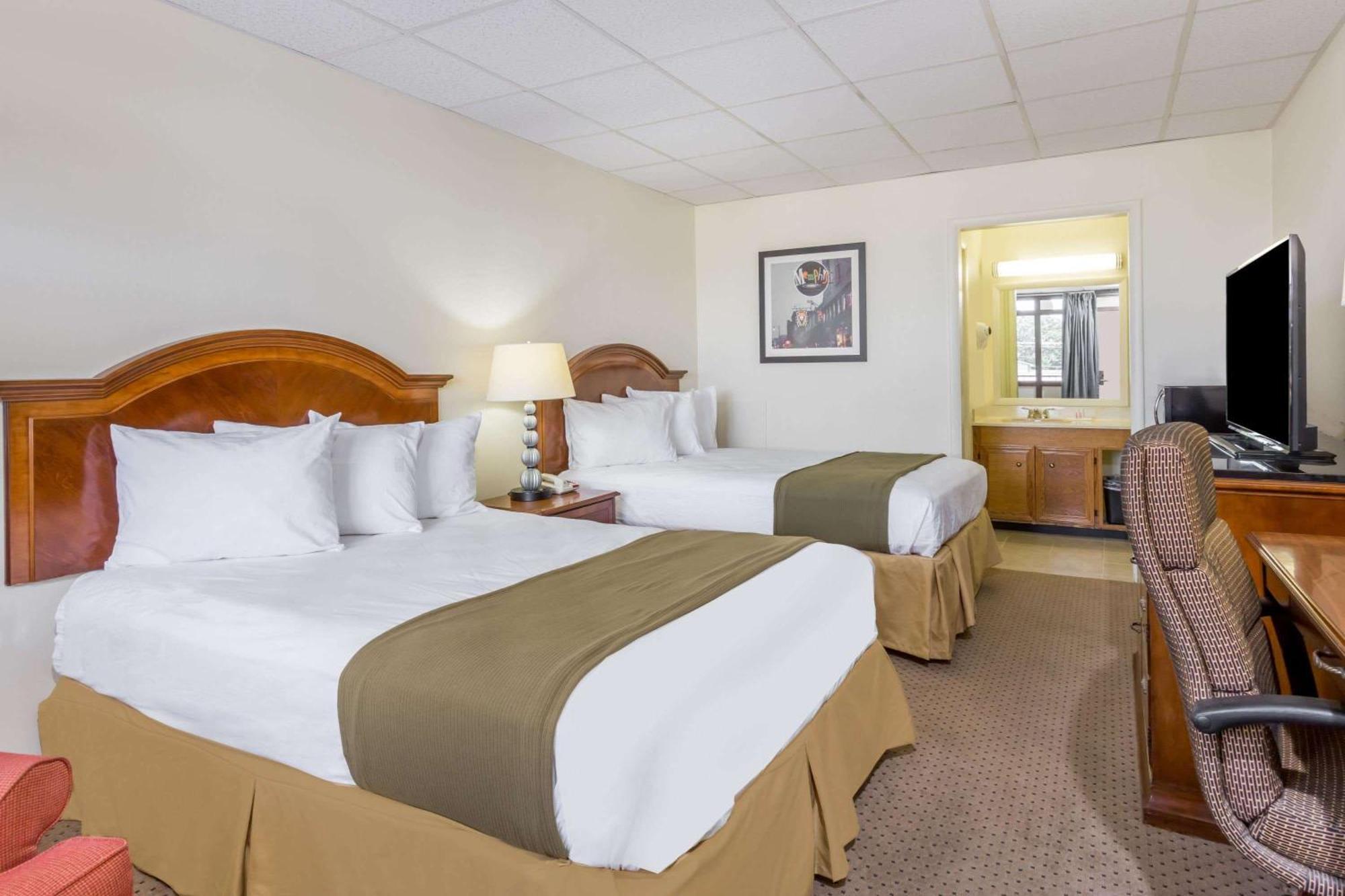 Days Inn By Wyndham Bedford Exterior foto